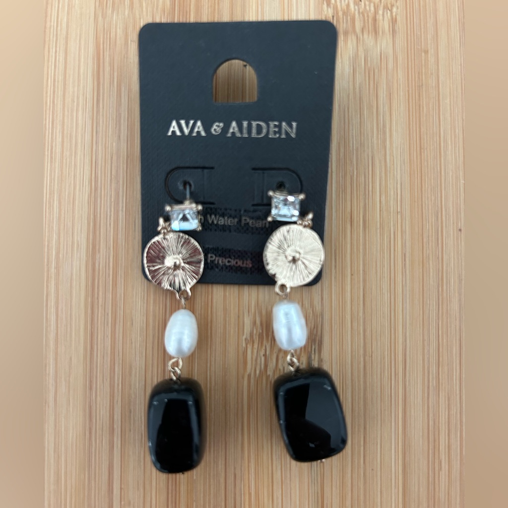 Ava & Aiden Drop Earrings